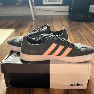 Adidas VL court 2.0